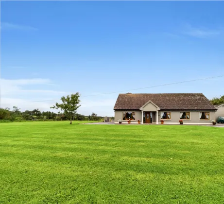 Photo of Villa Park, Monmore Lower, Kilrush, Co. Clare, V15 KX25