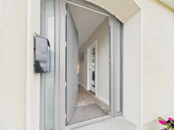 Photo of Finnoe Road, Borrisokane, Co. Tipperary, E45 DN88