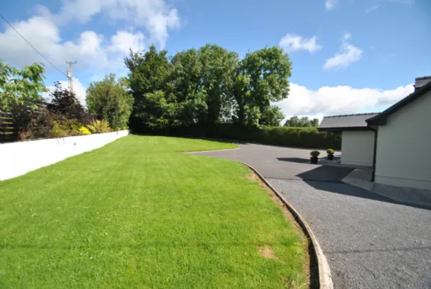 Photo of Ballygorteen, Roscrea/Templemore, Co. Tipperary, E53 KR12