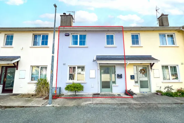 Photo of 3 Saint Mullin's Close, Tinnahinch, Graiguenmanagh, Co. Kilkenny, R95 X568
