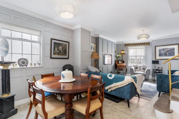 Photo of 2 Eastmoreland Lane, Dublin 4, D04 K0W2