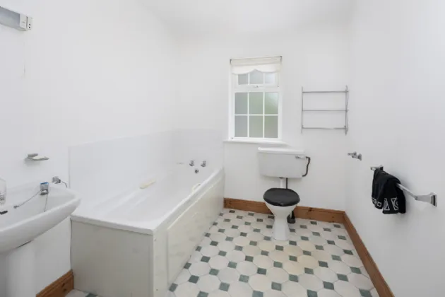 Photo of Gearagh Road, Ballinacurra, Midleton, Co. Cork, P25 YK09