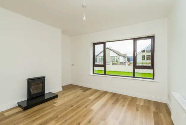 Photo of 6 Brookvale Avenue, Roscommon Town, Co. Roscommon, F42KC43