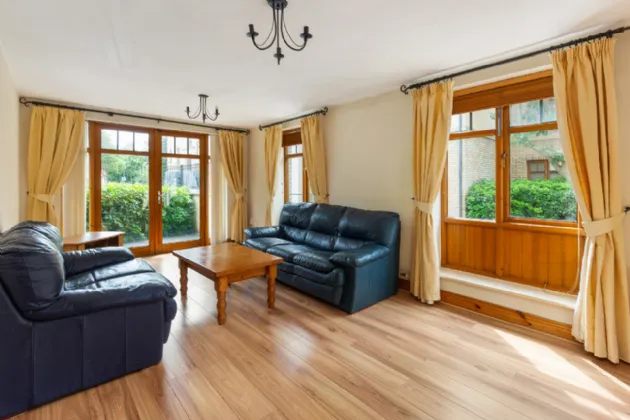 Photo of 65 Woodbrook Hall, Castleknock, Dublin 15, D15 H902