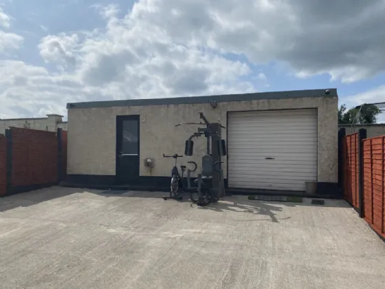 Photo of 47 Hillview, Rhode, Co. Offaly, R35 DX34