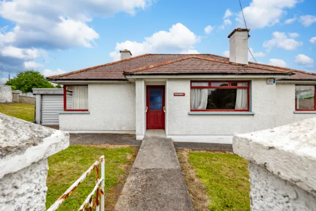Photo of Robanhill, Western Road, Clonmel, Co. Tipperary, E91 X337