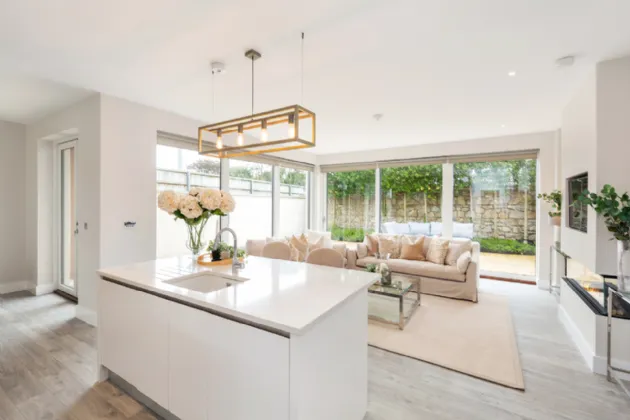 Photo of Orchard Lodge, Holyrood Park, Sandymount, Dublin 4, D04 C3F9