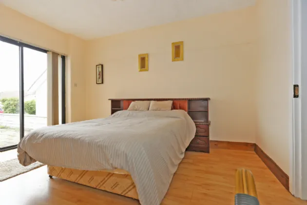 Photo of 61 Tullyvarraga Court, Shannon, Clare, V14 N265