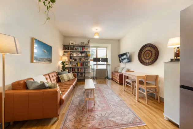 Photo of 17 Fernley Court, Long Lane, Dublin 8, D08 R8P7