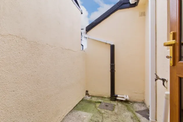 Photo of 48 Oxmantown Road, Stoneybatter, Dublin 7, D07 W6Y5