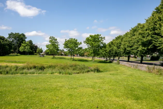 Photo of 1 Grange Downs, Rathfarnham, Dublin 14, D14A582