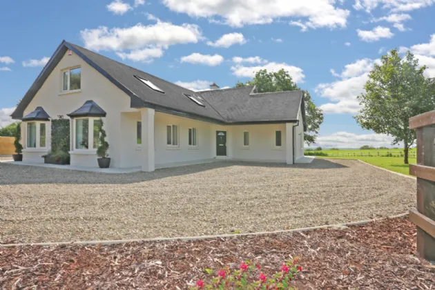 Photo of 'Swallow Hill', Doonass, Clonlara, Co. Clare, V94YXF3