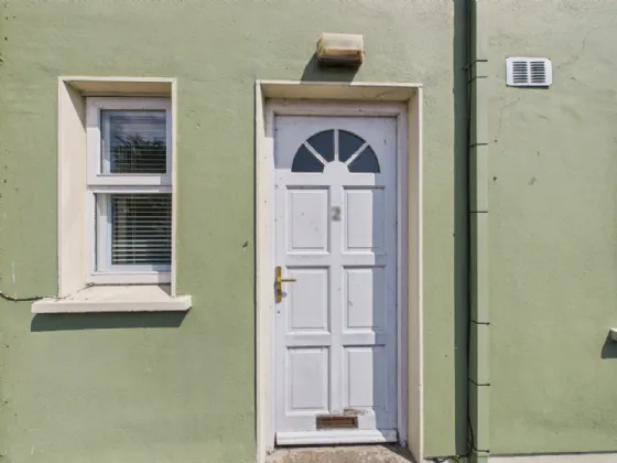 Photo of 2 Living Village, Mountshannon, Co. Clare, V94 P7K8