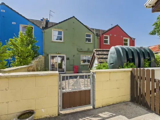 Photo of 2 Living Village, Mountshannon, Co. Clare, V94 P7K8