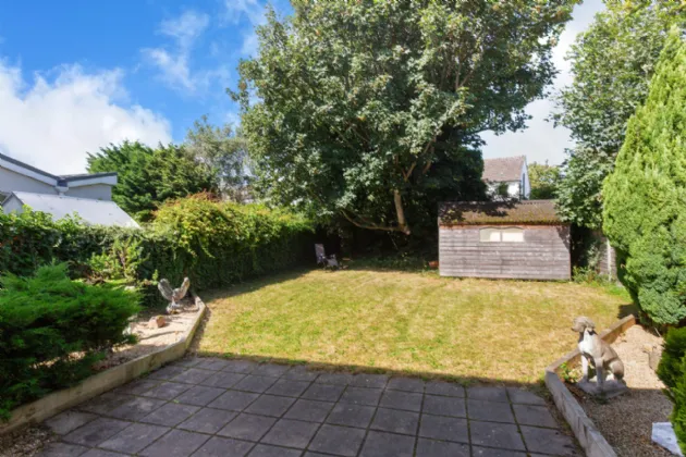 Photo of 16 Ailesbury Grove, Dundrum, Dublin 16, D16 YK20