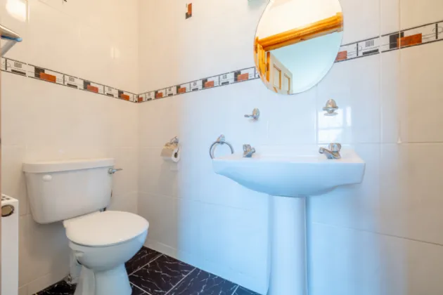 Photo of 18 Carraig Downes, Dualla Road, Cashel, Co. Tipperary, E25 PP83