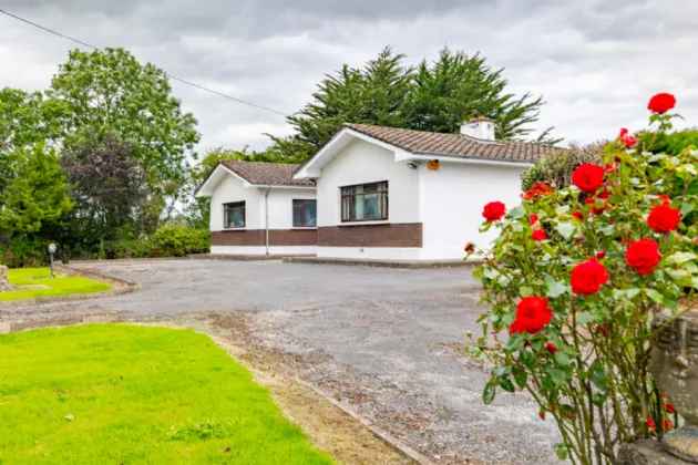 Photo of Kilcash Cross, Clonmel, Co. Tipperary, E91 R2H1