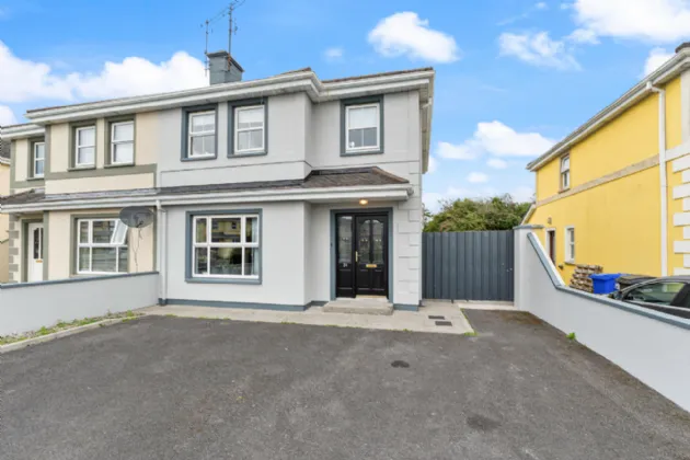 Photo of 34 Elmwood, Claremorris, Co Mayo, F12KX77