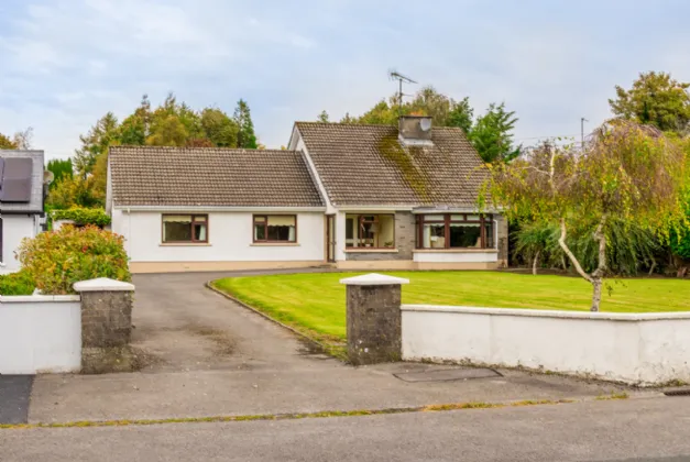 Photo of Golf Links Road, Roscommon Town, Co. Roscommon, F42YK31