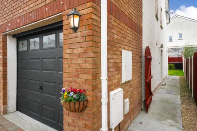 Photo of 101 The Drumlins, Virginia, Co. Cavan, A82 D3H1