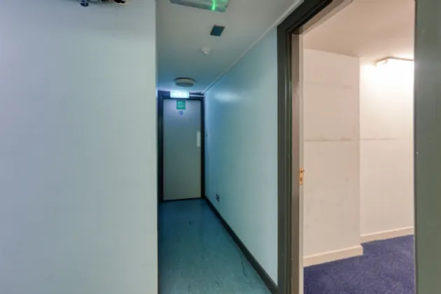 Photo of Ulster Bank, James Fintan Lawlor Avenue,, Portlaoise,, Co.Laois, R32 FX25