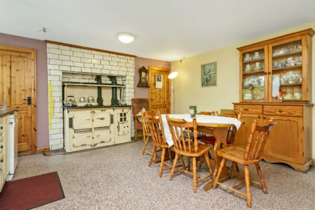 Photo of McGettricks, O'Connell Street, Ballymote, Co. Sligo, F56TX29