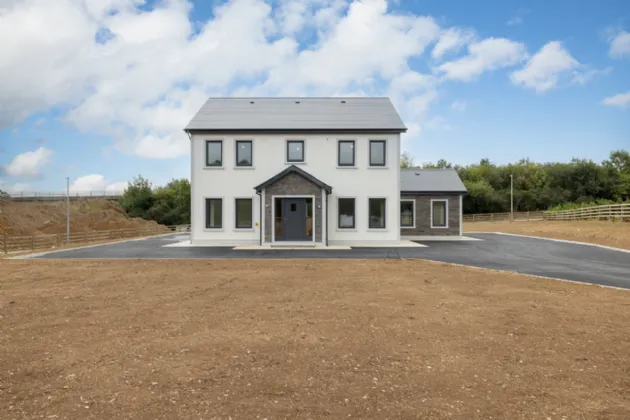 Photo of 1 Sruth an Mhuilinn, Clough, Gorey, Co. Wexford, Y25 N7N3