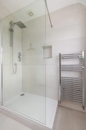 Photo of Carrabawn, 4 Sunnyhill Park, Cabinteely, Dublin 18, D18 H9W6