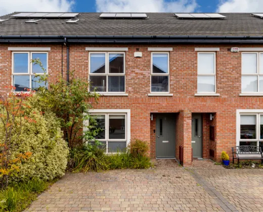 Photo of 2 Parkside Grove, Balgriffin, Dublin 13, D13 EY6P