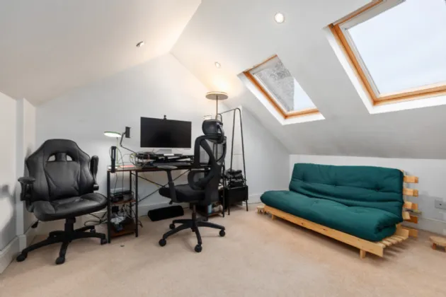 Photo of 1 Kill Avenue, Honey Park, Dun Laoghaire, Co Dublin, A96 TH50