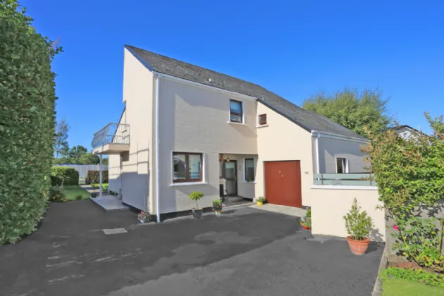 Photo of 16 Coill Mhara, Shannon, Co. Clare, V14 Y176