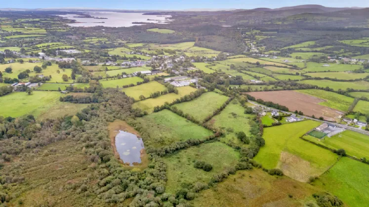 Photo of Land at Tuamgraney, Folio CE5797, Tuamgraney, Scarriff, Co Clare