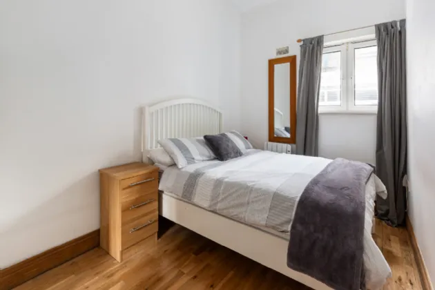 Photo of 215 Bachelors Walk, Dublin 1, D01 W251