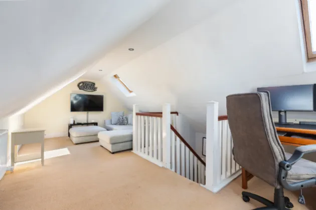 Photo of 30 Victoria Avenue, Donnybrook, Dublin 4, D04 X4K0