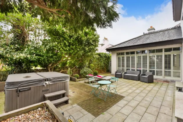 Photo of 12 Queens Park, Monkstown, Co Dublin, A94 NO55