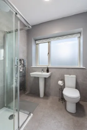 Photo of 27 Willow Glen, Glenamuck Road, Carrickmines, Dublin 18, D18 HK8W