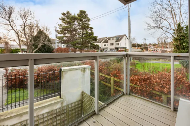 Photo of 27 Willow Glen, Glenamuck Road, Carrickmines, Dublin 18, D18 HK8W