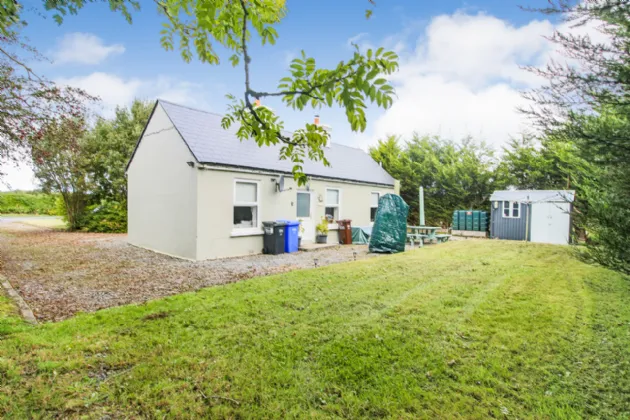 Photo of Blackberry Cottage, Lurgan, Frenchpark, Co. Roscommon, F45 WF22