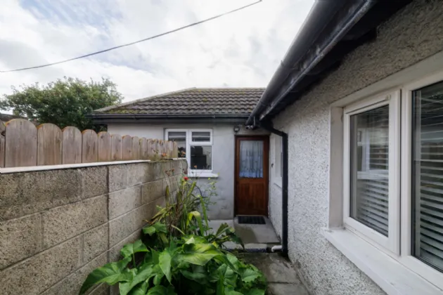 Photo of 6 The Bungalows, Pearse Park, Dundalk, Co. Louth, A91 T6Y0