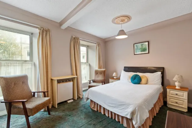 Photo of Ilenroy House, 10 North Street, Skibbereen, Co Cork, P81 DH60