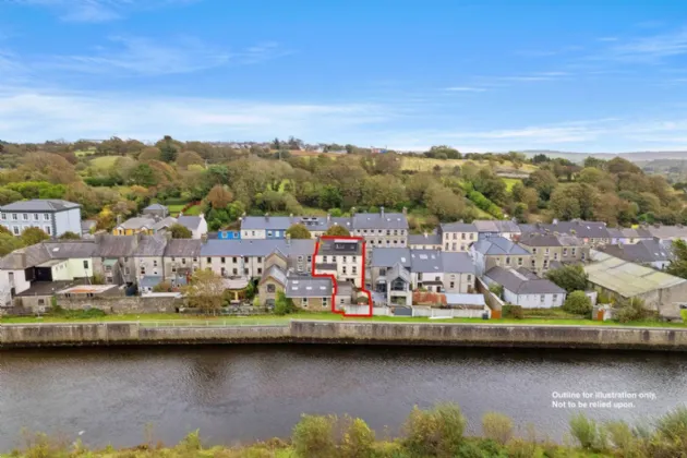 Photo of Ilenroy House, 10 North Street, Skibbereen, Co Cork, P81 DH60