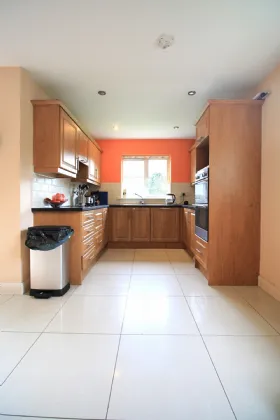 Photo of 65 Browneshill Wood, Browneshill Road, Carlow, R93 Y9K7