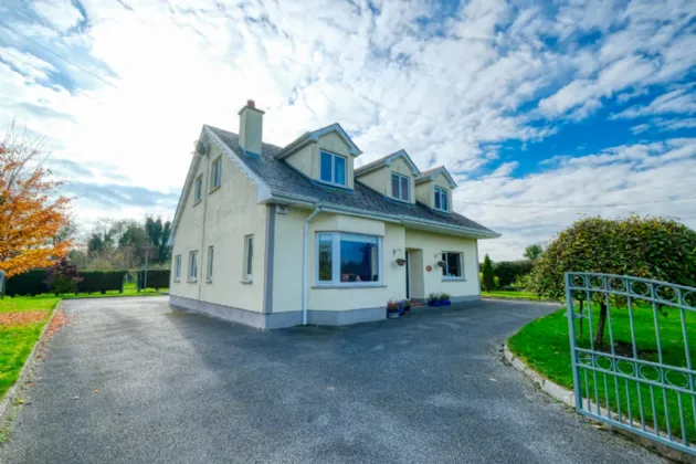 Photo of Forest View, Ballymacwilliam, Carrickglass, Co. Longford, N39P267