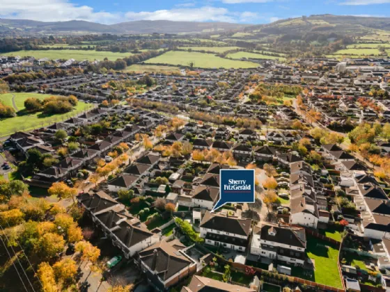 Photo of 22 Woodstown Parade, Knocklyon, Dublin 16, D16 X803