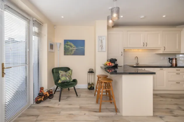 Photo of 107 Earlwood Estate, The Lough, Cork, T12 W5P2