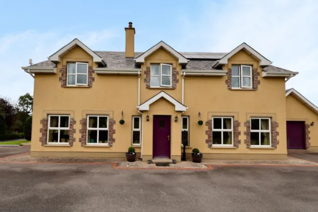 Photo of Creaghduff Stables, Coosan, Athlone, Co Westmeath, N37 K3E3