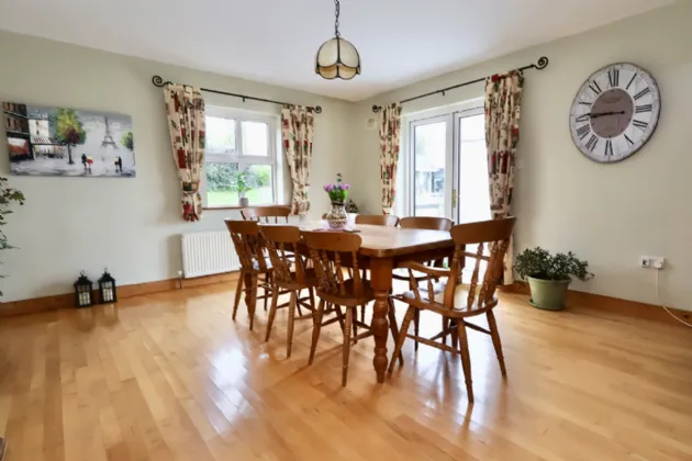 Photo of The Pigeons, Athlone, Co. Westmeath, N37 A627