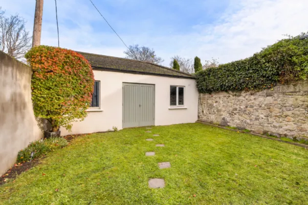 Photo of 1 Sandford Avenue, Donnybrook, Dublin 4, D04 C6Y6