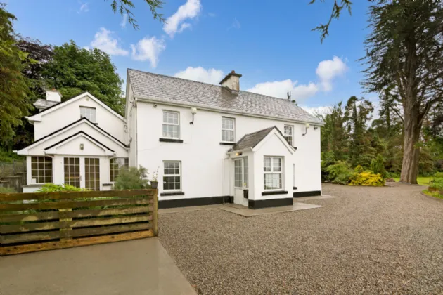 Photo of Ballinaraw House, Ballynaraw South, Bunnanaddan, Co. Sligo, F56FK00