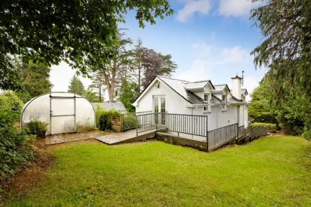 Photo of Ballinaraw House, Ballynaraw South, Bunnanaddan, Co. Sligo, F56FK00